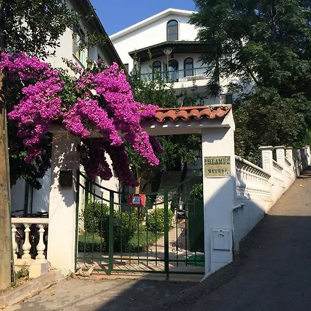 Apartamento Duplex Great Sea View Büyükada